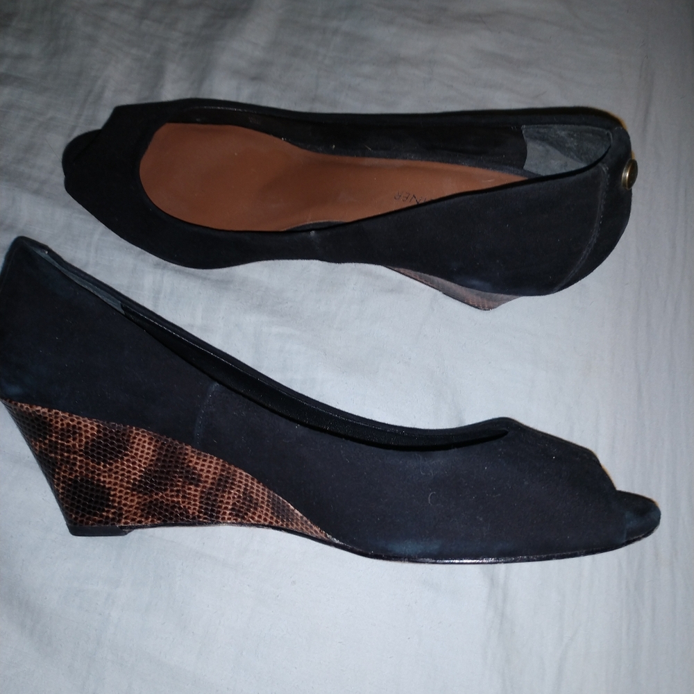 Sz 9 Peep-toe black suede wedge by Donald Pliner